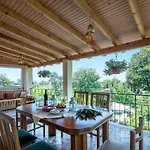 Pado's House, Corfu Valanio